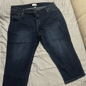 Lane Bryant Dark mid rise boyfriend capri